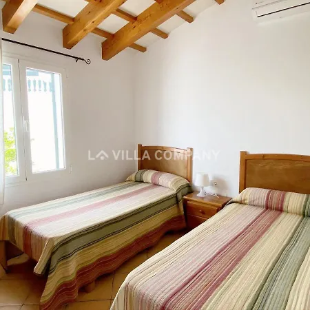 Vila Santi Ii
